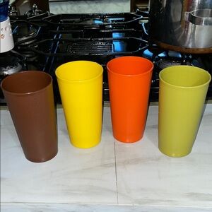 Four Tupperware tumblers-14 oz harvest colors-NWOT